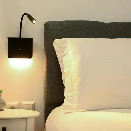 Hospitality I - Roof Top - With Free Parking